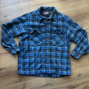 Pendleton Vintage made in USA  Blue Plaid Wool Flannel ! XL